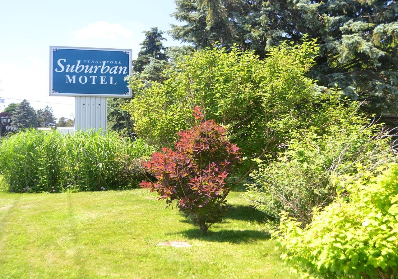 Stratford Suburban Motel エクステリア 写真